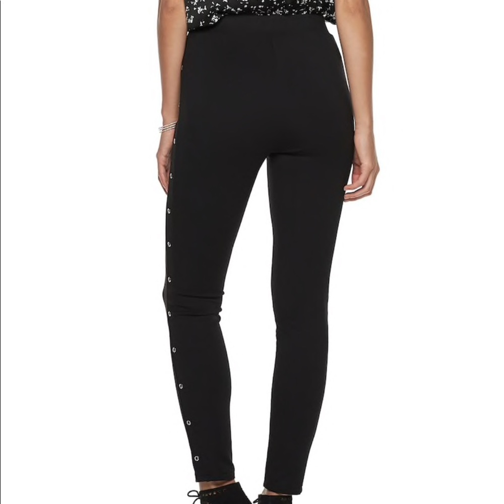 JLo black leggings 
Stretchy ponte construction